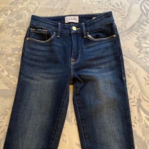 FRAME le mini bootcut jeans